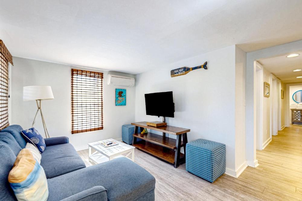 Lower 12th Street OceanBlock